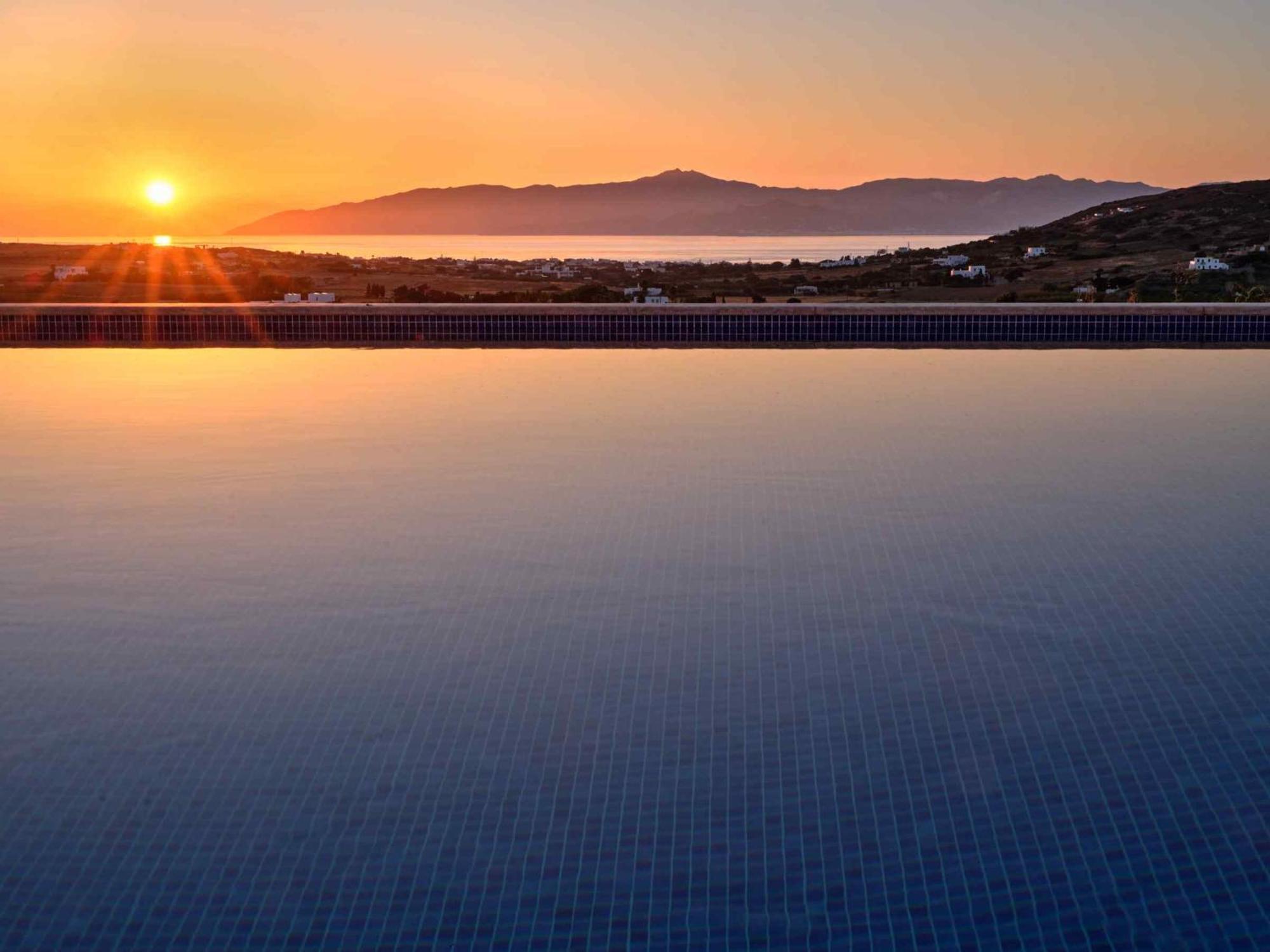 Luxurious Villa Pactia Amazing Pool Isterni  外观 照片