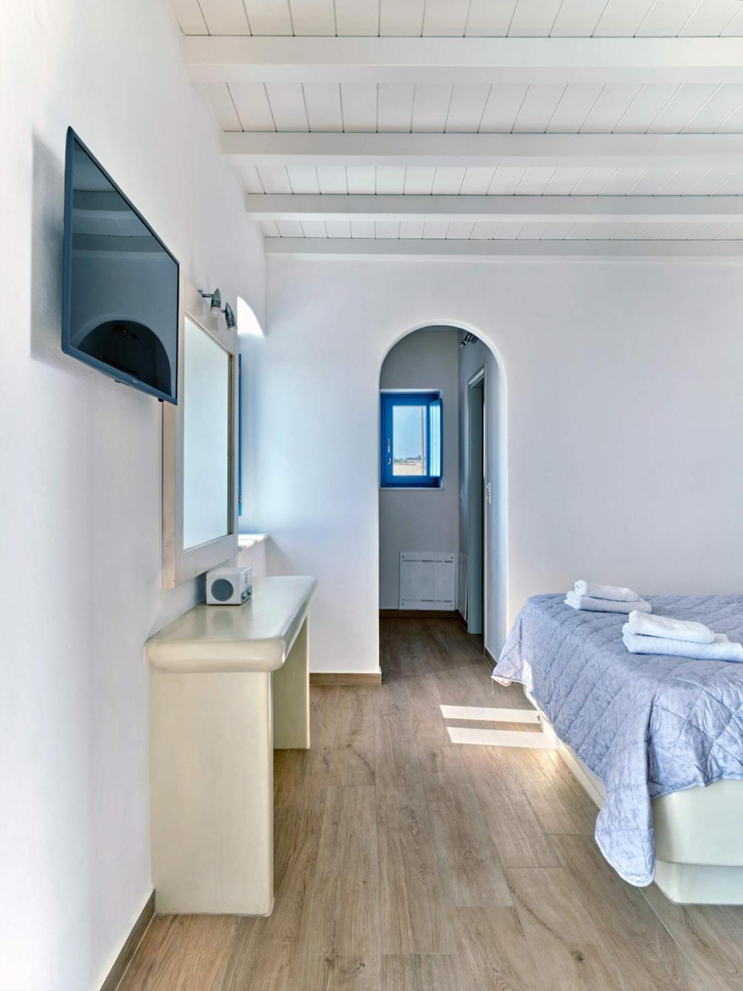 Luxurious Villa Pactia Amazing Pool Isterni  外观 照片